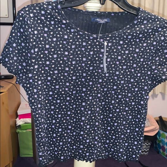 American eagle floral top - Picture 1 of 2